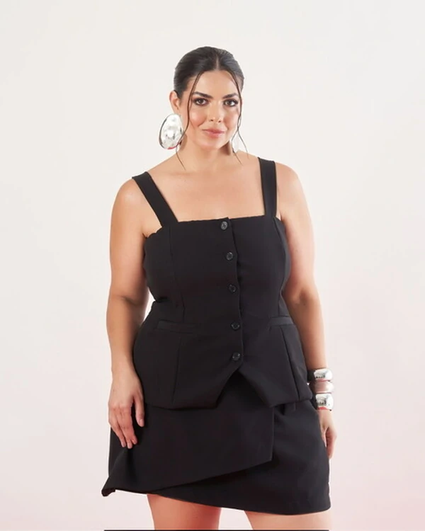 Blusa alfaiataria com botoes bolso fake Bell kayla