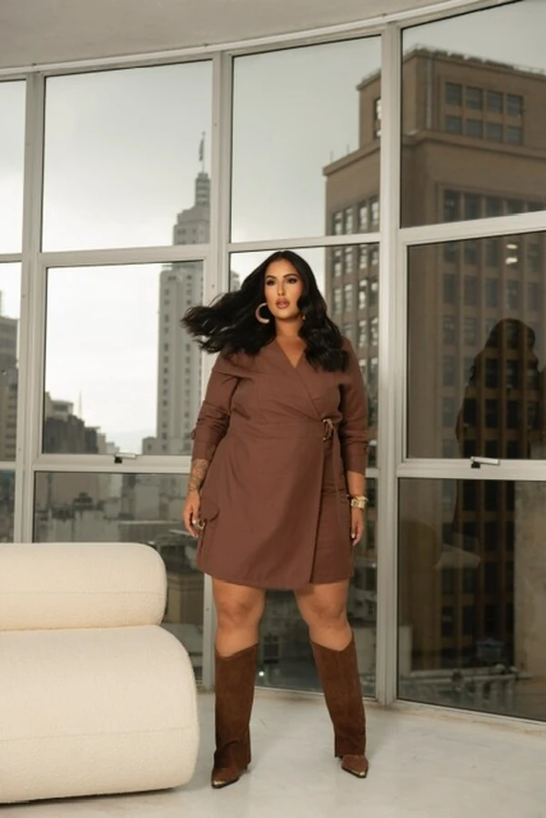 PRE VENDA vestido macaquinho com fivela a cintura divas