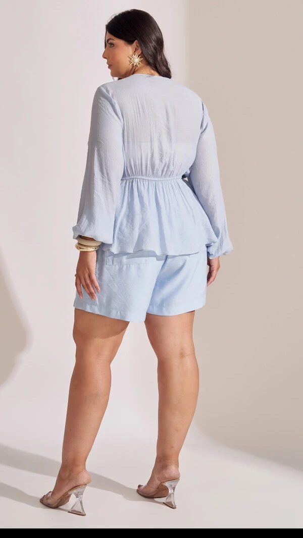 shorts viscose com botao tingido collab kayla