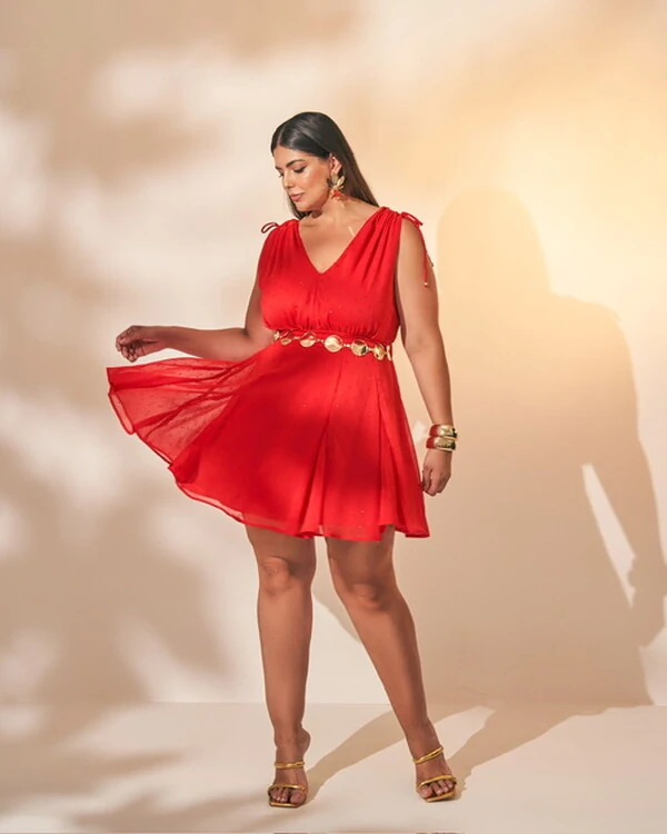 vestido decote v fluido plumetis quebela