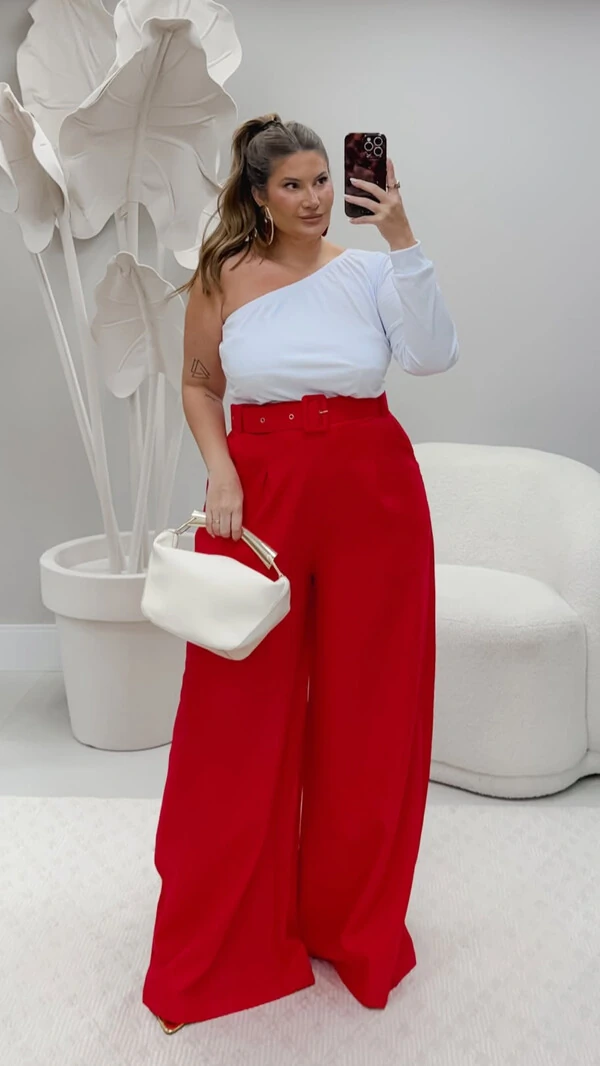 Cropped um ombro elascharmosa