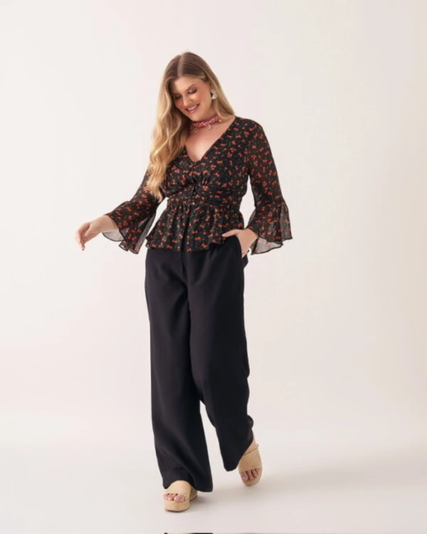 Blusa ysis crepe floral kayla
