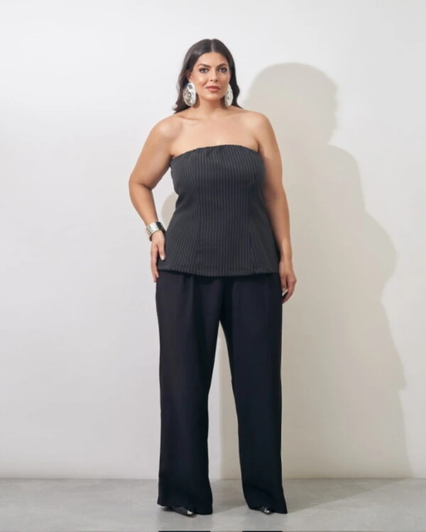 blusa tomara que caia alfaiataria risca de giz kayla