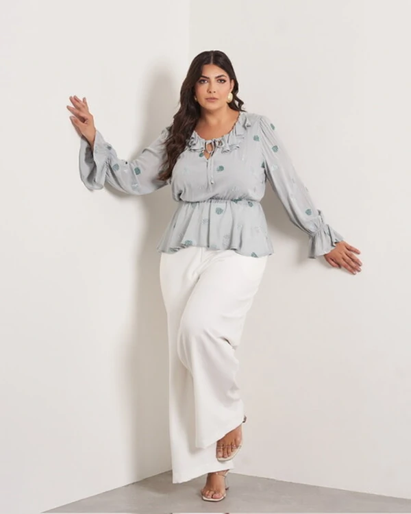 Bata shell em viscose trabalhada kayla