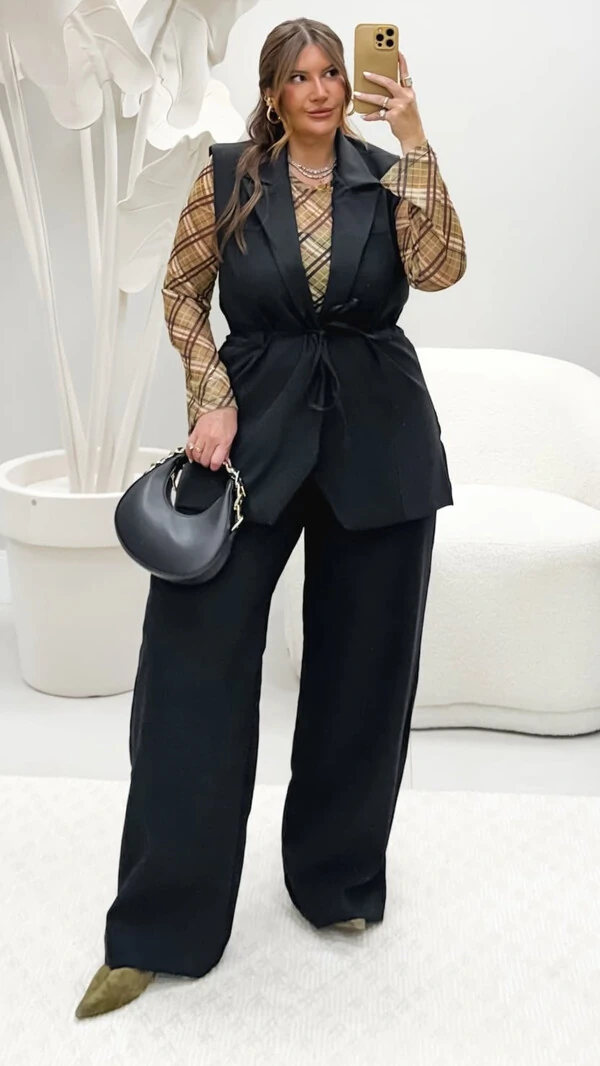 pre venda calca pantalona new look duas