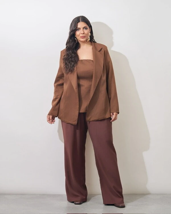 blusa tomara que caia alfaiataria risca de giz kayla