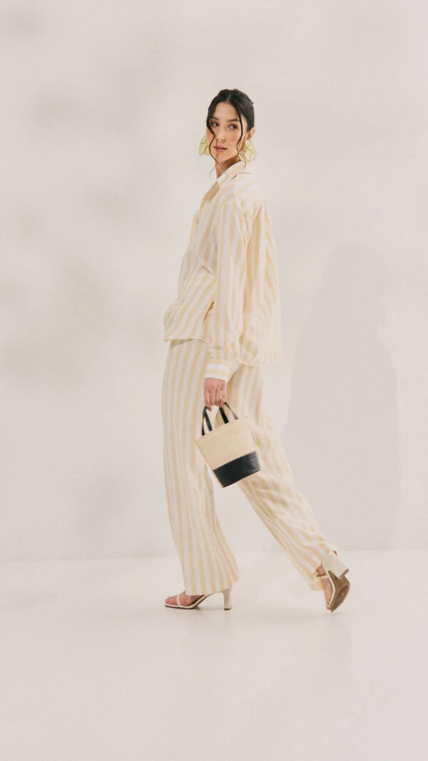 Conjunto stripes euro golden quebela