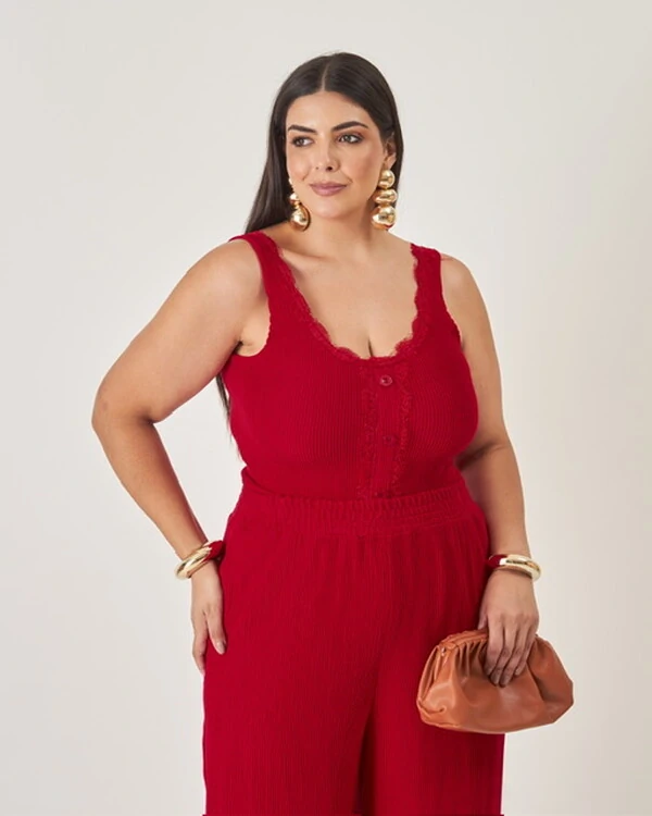 regata malha kayla com renda e botao