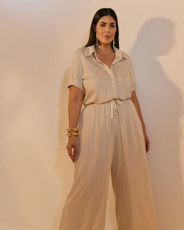 conjunto risca de giz camisa+ calca comfy e forrada 100% algodao quebela