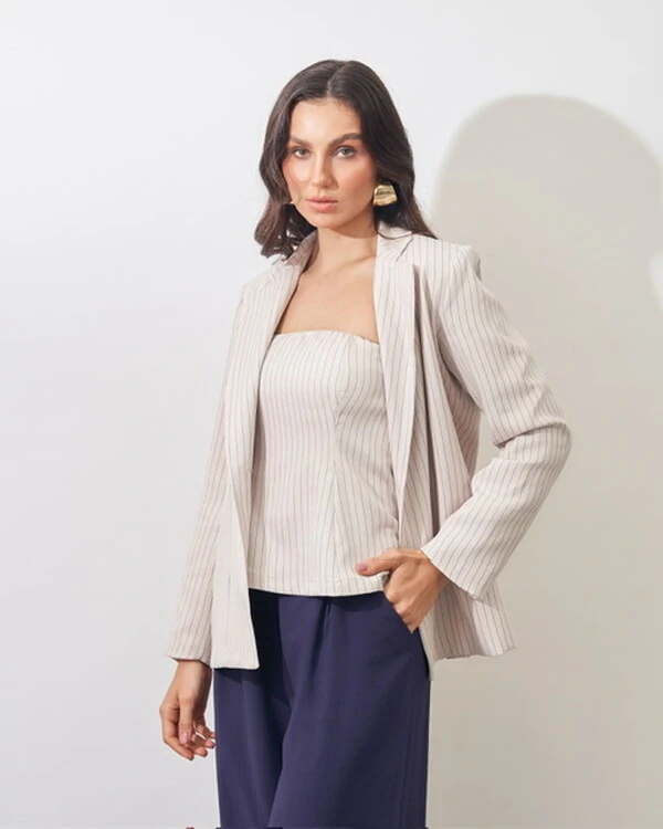 blazer risca de giz alfaiataria kayla