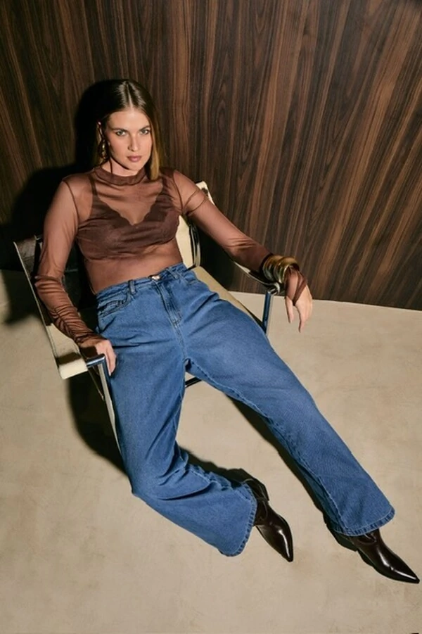 Calca mom media blue jeans izzat