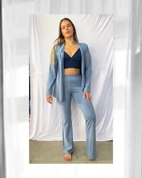 Calça Nova Preguistê: A Elegância Atemporal para sua Bossa Nova