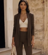 Cardigan Bossa Preguistê: O Abraço de Elegância do seu Conjunto
