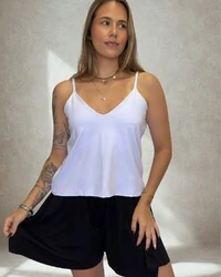 Blusa de Alça Reta Linda