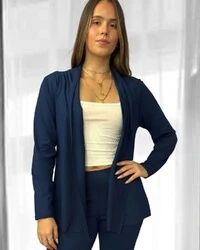 Cardigan Bossa Preguistê: O Abraço de Elegância do seu Conjunto