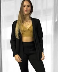 Cardigan Bossa Preguistê: O Abraço de Elegância do seu Conjunto