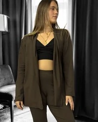 Cardigan Bossa Preguistê: O Abraço de Elegância do seu Conjunto