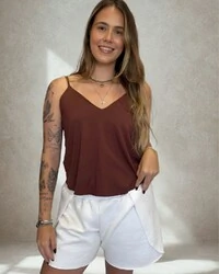 Blusa de Alça Reta Linda