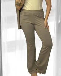 Calça Nova Preguistê: A Elegância Atemporal para sua Bossa Nova