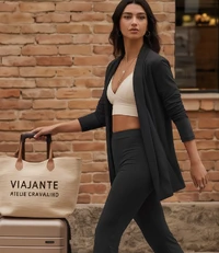 Cardigan Bossa Preguistê: O Abraço de Elegância do seu Conjunto