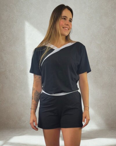 Foto Pijama Feminino Homewear Preguistê Multifuncional Ocasional Hoje Preto e Branco