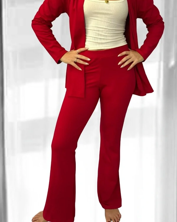 Calça Nova Preguistê: A Elegância Atemporal para sua Bossa Nova