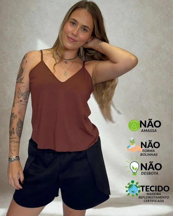 Blusa de Alça Reta Linda