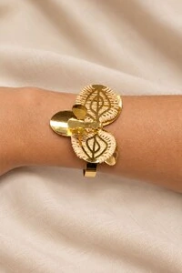 Bracelete Semijoia Lumen Orquídea Trabalhado Dourado Pri Acessórios