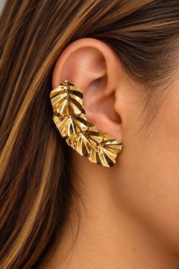Brinco Semijoia Essenza Ear Cuff Folhas Dourado