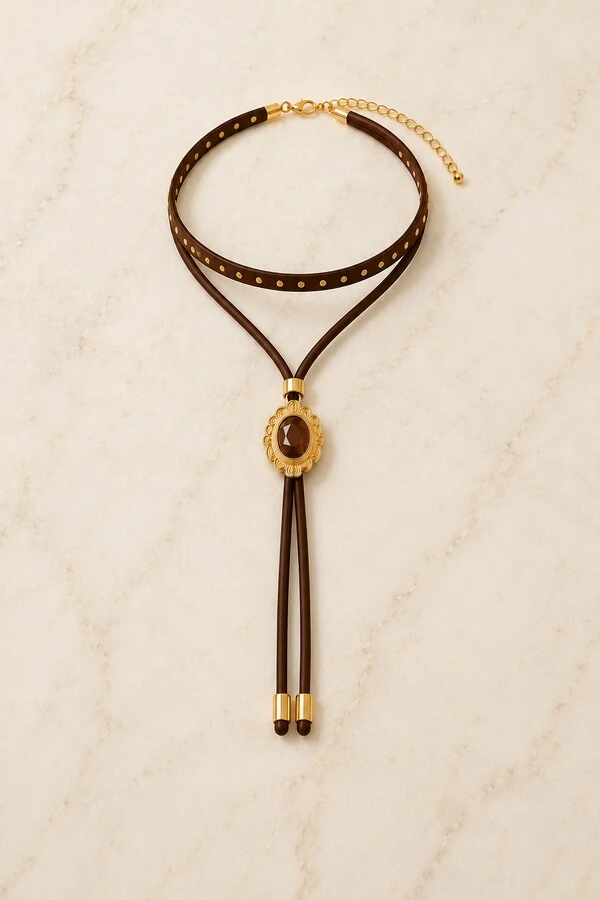 Colar Choker Duplo Eco-Couro Oval Dourado