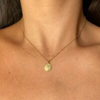 Colar Mini Medalha São Bento Ouro