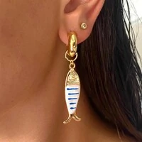 Argola Tubo Pingente Sardinha