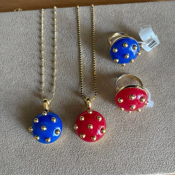 Colar Botão Vermelho