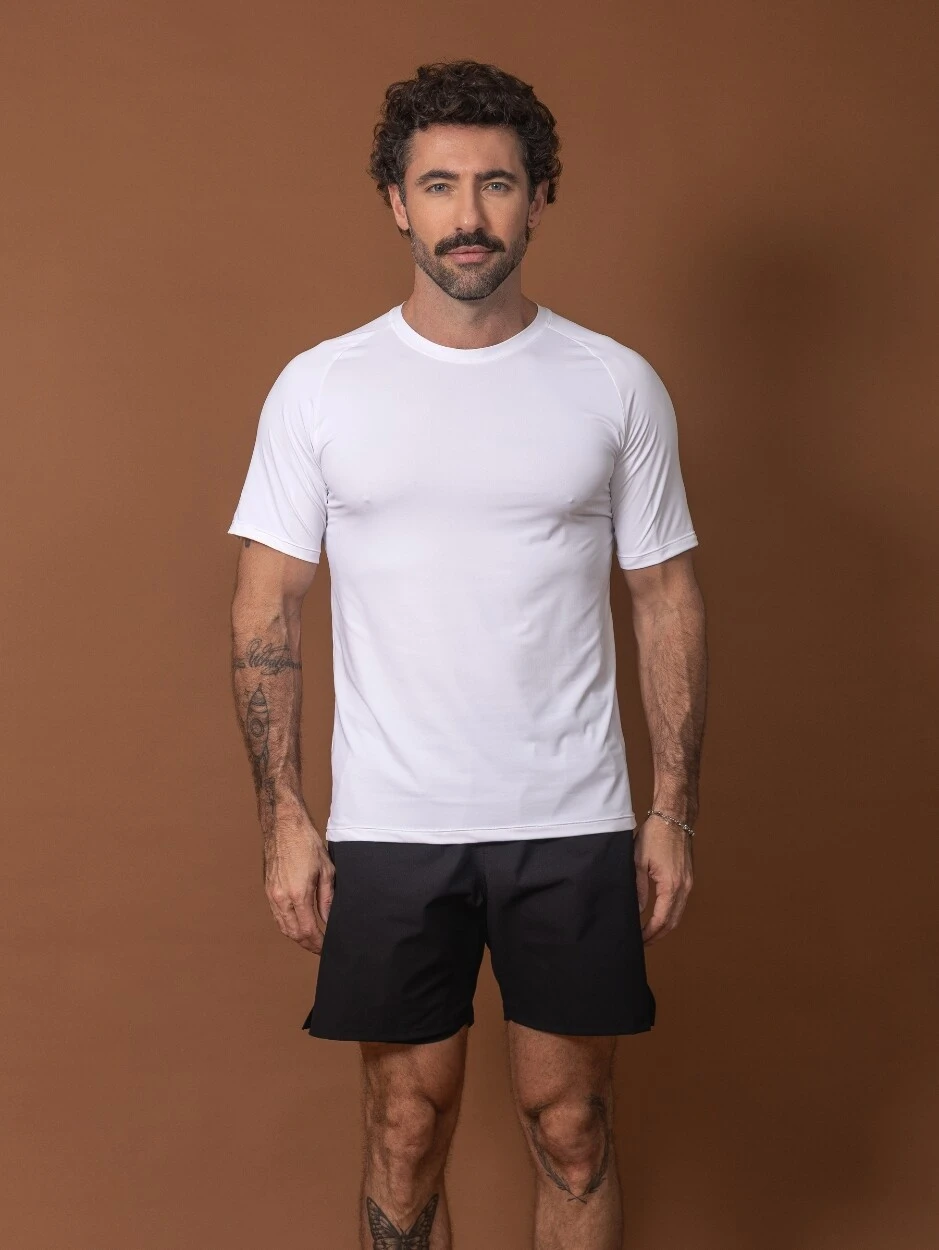 Foto Camiseta Masculina UV Feel Light