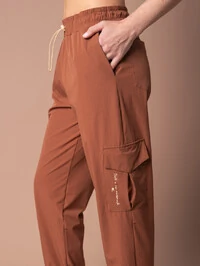 Calça Jogger Roots Dune