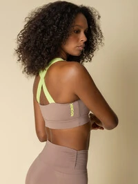 Top Serene Hazel