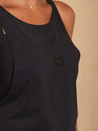 Regata Blackout Vibe