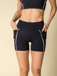 Shorts Serene Mistery