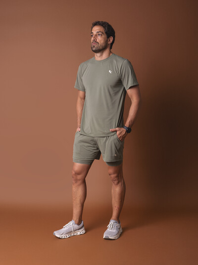 Foto Camiseta UV Masculina Grounded Green