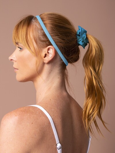 Foto Scrunchie Azul Celeste