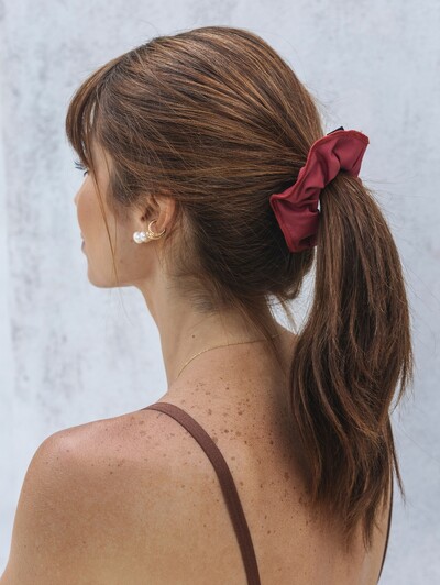 Foto Scrunchie Vermelho Rubi