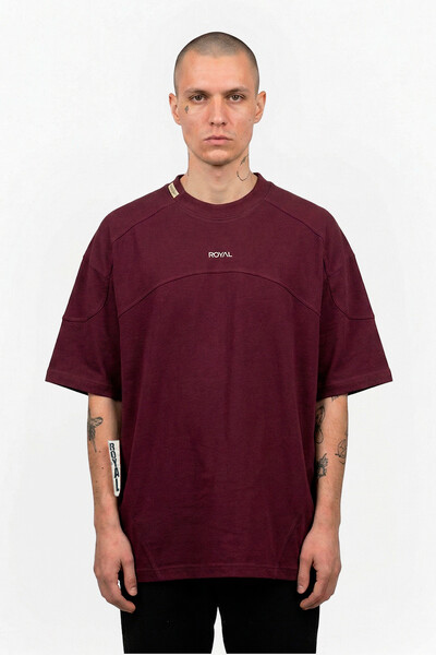 Foto T-shirt Oversized Invisible Saint