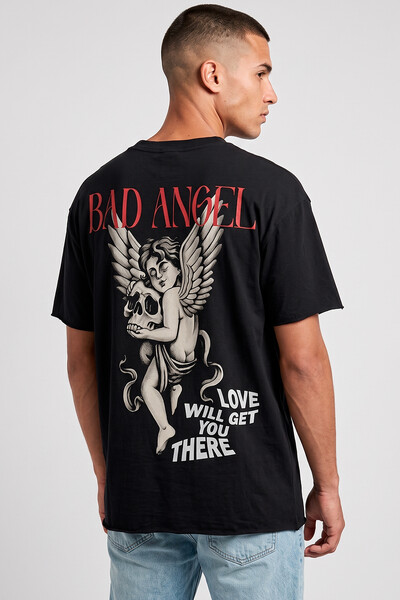 Foto Camiseta preta Bad Angel Collors