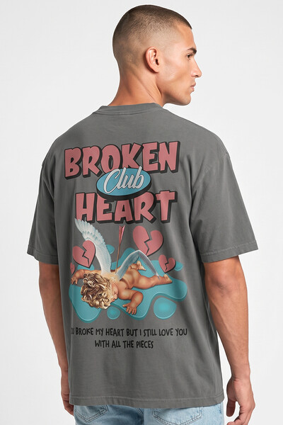 Foto Camiseta oversized estonada chumbo Broken Heart