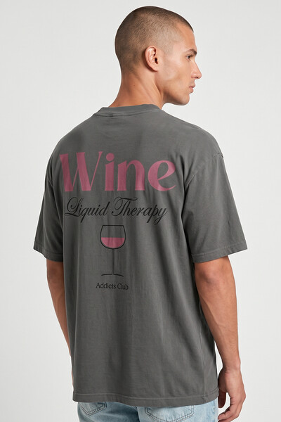 Foto Camiseta oversized estonada chumbo Wine