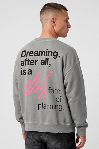 Foto Blusa oversized de moletom estonado cinza Dreaming