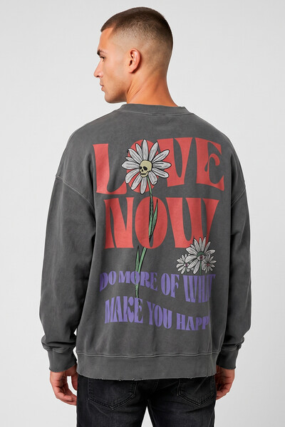Foto Blusa oversized de moletom estonado chumbo Love Now Collors