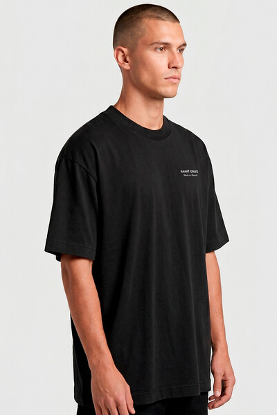 FotoCamiseta oversized preta Stop Dweling Outlet