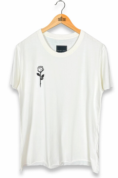 Foto Camiseta estonada off white Rose front Outlet