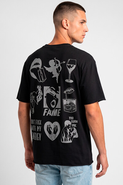 Foto Camiseta preta Fame